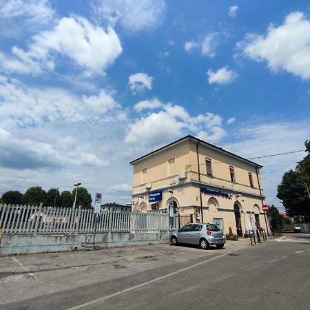 Moma Home Villasanta Monza Екстериор снимка